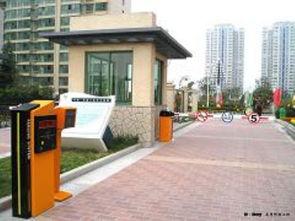 智慧停車系統(tǒng)一站式解決方案 專業(yè)研發(fā)、生產(chǎn)與售后服務(wù)的引領(lǐng)者